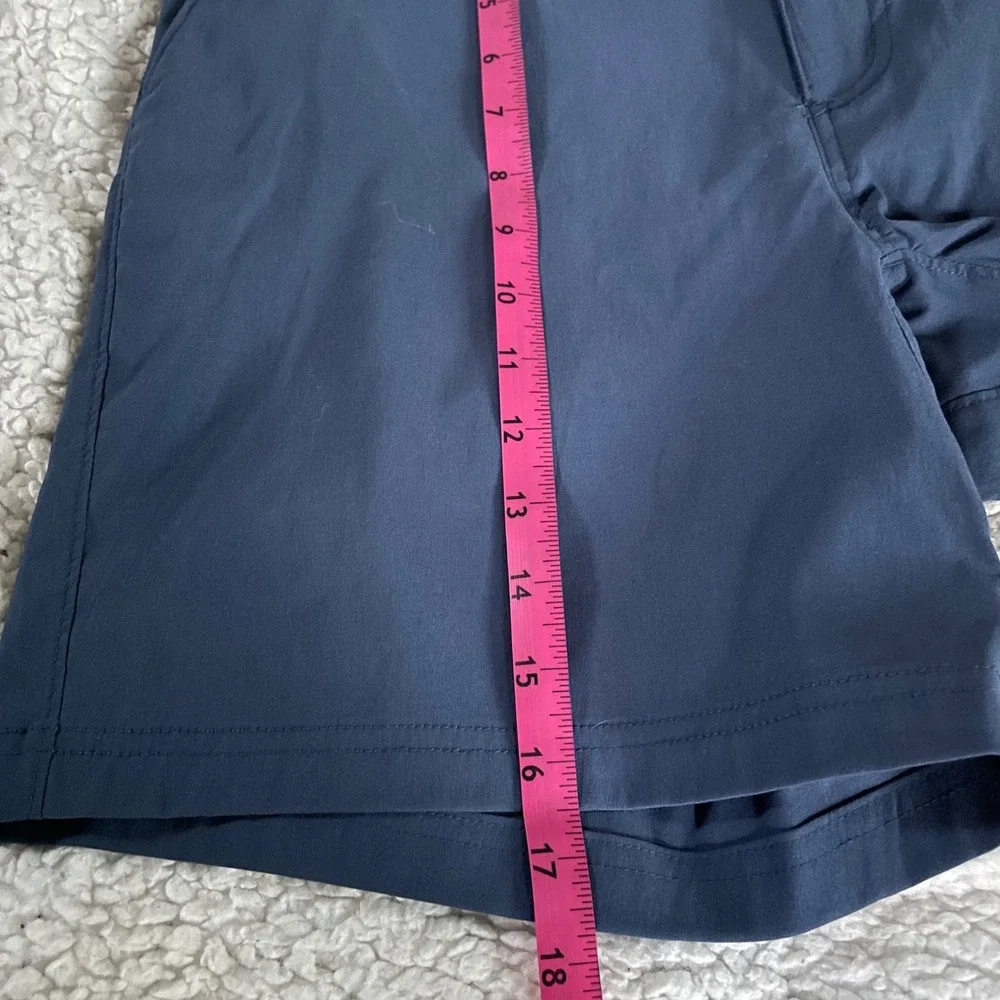 The North Face Mens 32‎ Shorts Blue Outdoor Hiking Casual stretchy Lightweight